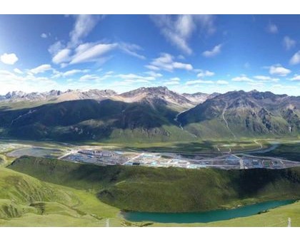 西藏嘉黎：高原农牧业绿色转型，美丽乡村建设成果惠及每个人